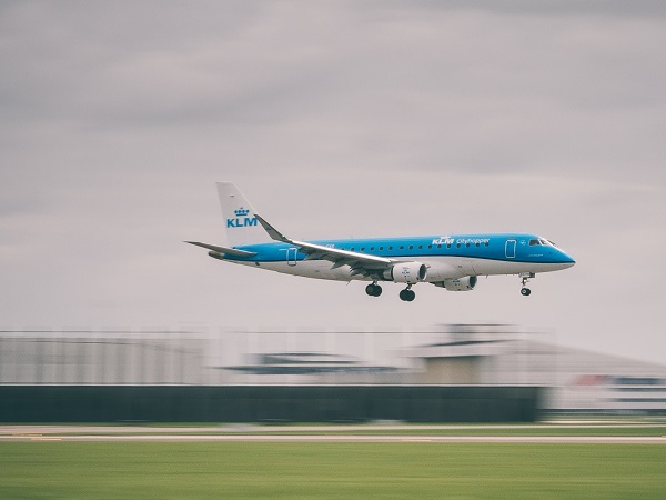 KLM, partners commit to reduce carbon footprint with Sustainable Aviation Fuel programme